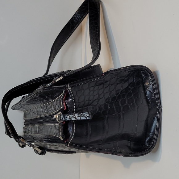 Tommy Hilfiger smaller purse bag - Picture 5 of 16